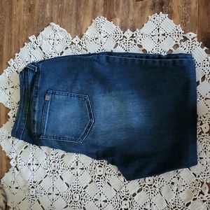 Jennifer Lopez skinny ankle pants